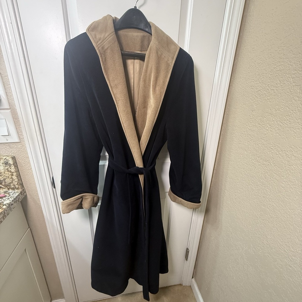 Vintage 80s Kish-Mer Cedarhurst Mens Smoking Robe Navy Tan Qiana Nylon USA